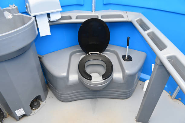 Best Porta potty delivery and setup  in St James, MO